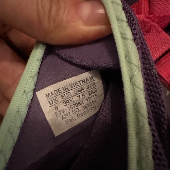 COPY - Sneakers, 7/5 - Picture 4 of 5